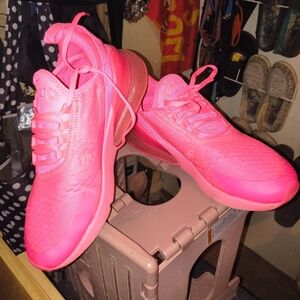 Nike Women’s Air Max 270 Neon Pink Athletic Sneakers